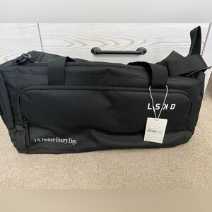 NWT LSKD 1% Better Everyday Duffle Gym Bag